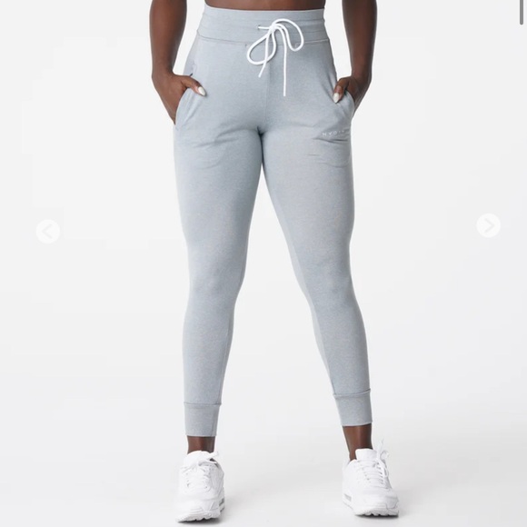 NVGTN joggers size small - Picture 4 of 9